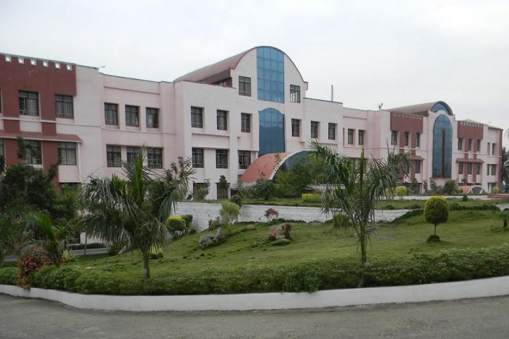 https://cache.careers360.mobi/media/colleges/social-media/media-gallery/3655/2021/8/7/Campus View of Nehru Institute of Engineering and Technology Coimbatore_Campus-View.jpg